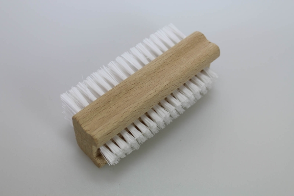 Nagel- und Handwaschbürste / doppelseitig, Holz, PP
